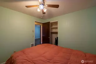 1115 W Hazel St, Port Angeles, WA 98363 - Photo 18