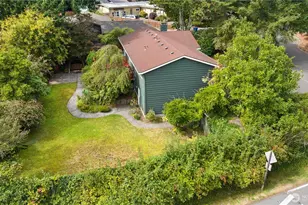 6039 NE 202nd St, Kenmore, WA 98028 - Photo 34