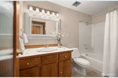 6039 NE 202nd Street, Kenmore, WA 98028 - Photo 16