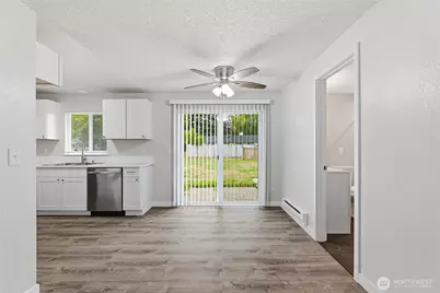 11215 240th Avenue Ct E, Buckley, WA 98321 - Photo 8