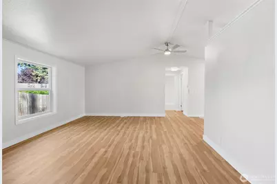 1004 Diane Avenue, Oak Harbor, WA 98277 - Photo 14