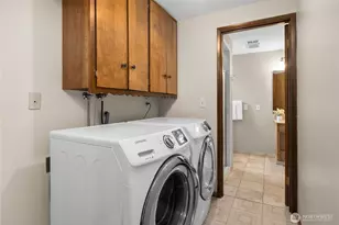 1561 S MacArthur St, Tacoma, WA 98465 - Photo 30