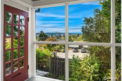6038 3rd Avenue NW, Seattle, WA 98107 - Photo 4