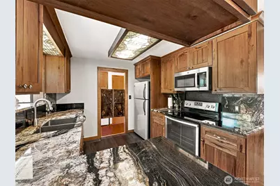 10015 124th Street E, Puyallup, WA 98373 - Photo 14