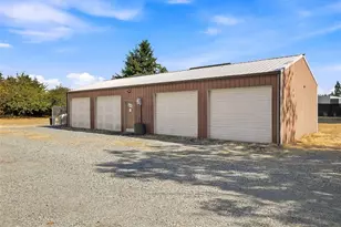 10015 124th St E, Puyallup, WA 98373 - Photo 4