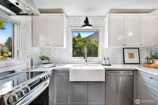 8040 Dibble Ave NW, Seattle, WA 98117 - Photo 16