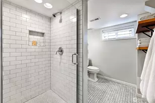 8040 Dibble Ave NW, Seattle, WA 98117 - Photo 30