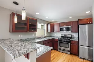 5260 Brooklyn Ave NE, Seattle, WA 98105 - Photo 8