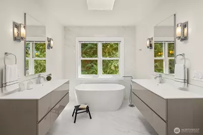 1612 38th Avenue E, Seattle, WA 98112 - Photo 20