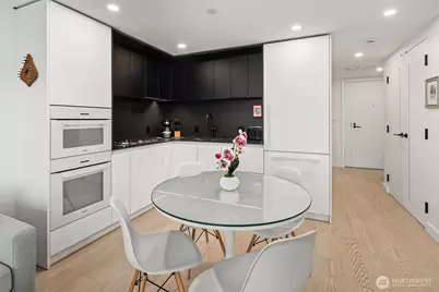 300 Virginia Street #2304, Seattle, WA 98101 - Photo 4
