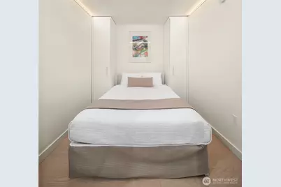 300 Virginia Street #2304, Seattle, WA 98101 - Photo 18