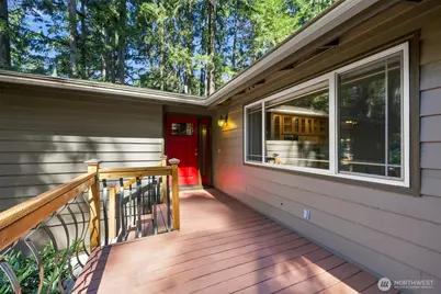 7016 Glen Terra Court SE, Lacey, WA 98503 - Photo 2