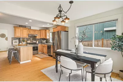 8115 12th Avenue SW, Seattle, WA 98106 - Photo 10