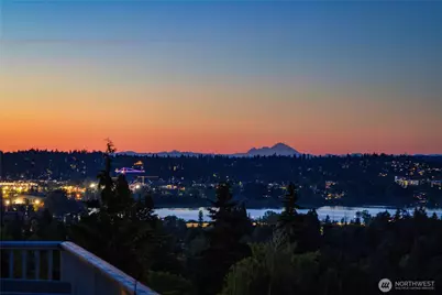 1140 23rd Avenue E, Seattle, WA 98112 - Photo 6