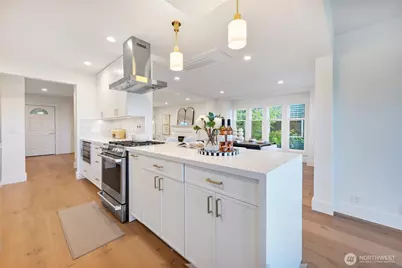 1140 23rd Avenue E, Seattle, WA 98112 - Photo 14