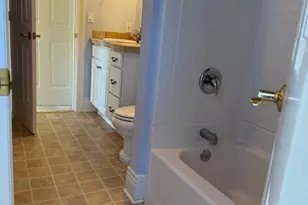 10925 81st Pl NE, Kirkland, WA 98034 - Photo 6