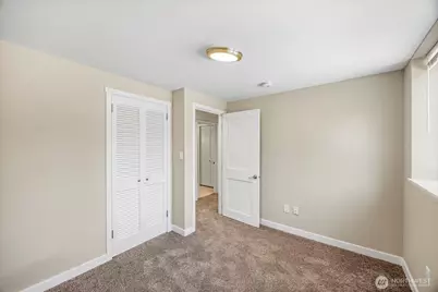 1410 150th Street SE, Bellevue, WA 98007 - Photo 34