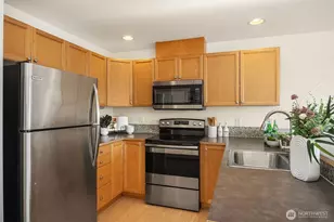 432 NE Ravenna Blvd, Seattle, WA 98115 - Photo 10