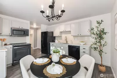 700 Front Street S #A301, Issaquah, WA 98027 - Photo 18