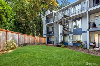 14010 Juanita Drive NE #C6, Kirkland, WA 98034 - Photo 26