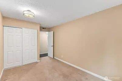 14010 Juanita Drive NE #C6, Kirkland, WA 98034 - Photo 12