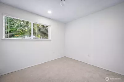14620 NE 35th Street #106, Bellevue, WA 98007 - Photo 24