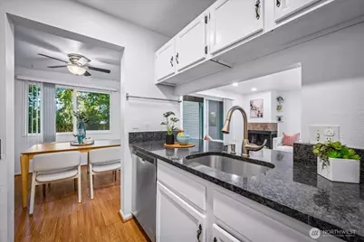 14620 NE 35th Street #106, Bellevue, WA 98007 - Photo 14