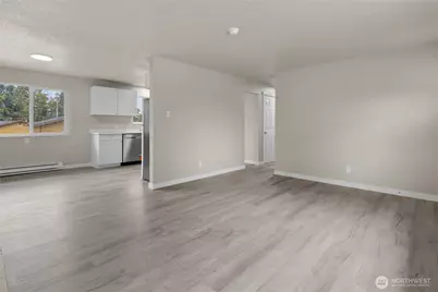117 176th St E, Spanaway, WA 98387 - Photo 6