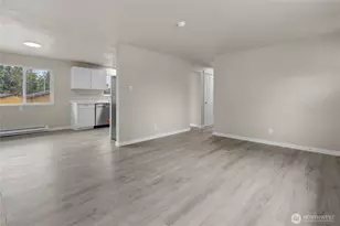 117 176th St E, Spanaway, WA 98387 - Photo 6