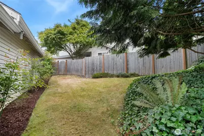 8905 Meridian Place NE #100, Lake Stevens, WA 98258 - Photo 24