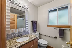22904 Bumblebee Ln, Mount Vernon, WA 98273 - Photo 38