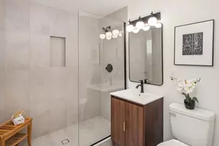 4910 NE 1st Ct, Renton, WA 98059 - Photo 16