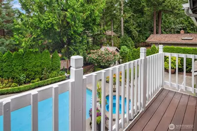 2037 213th Avenue NE, Sammamish, WA 98074 - Photo 24