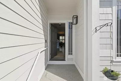 28116 225th Pl SE, Maple Valley, WA 98038 - Photo 2