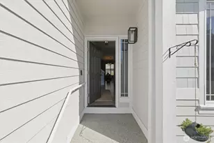 28116 225th Pl SE, Maple Valley, WA 98038 - Photo 2