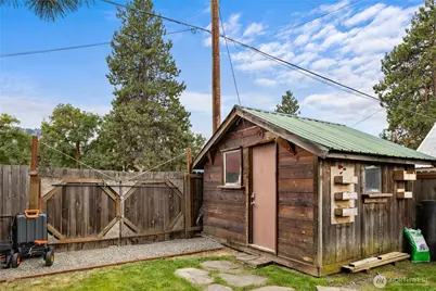 611 Cleveland Avenue, South Cle Elum, WA 98943 - Photo 32