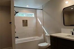 13707 Harbor Ln, Anacortes, WA 98221 - Photo 10