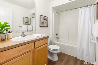 1981 24th Avenue NE #202, Issaquah, WA 98029 - Photo 16