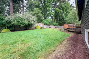 15003 108th Pl NE, Bothell, WA 98011 - Photo 32