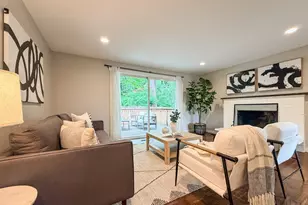 15003 108th Pl NE, Bothell, WA 98011 - Photo 8