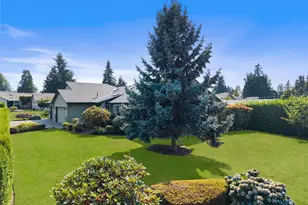 8228 226th St SW, Edmonds, WA 98026 - Photo 6