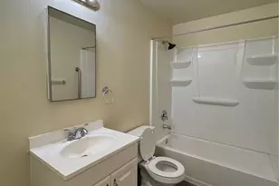 5005 88th St NE, Marysville, WA 98270 - Photo 8