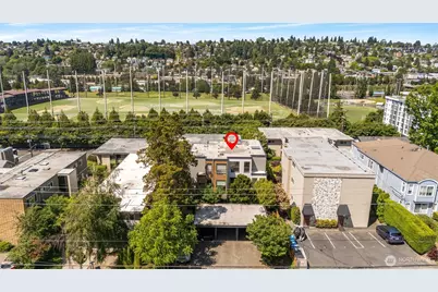 2831 14th Avenue W #2, Seattle, WA 98119 - Photo 24