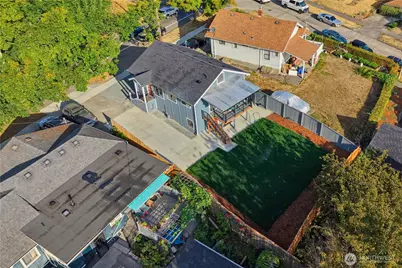 5908 Beacon Avenue S, Seattle, WA 98108 - Photo 30