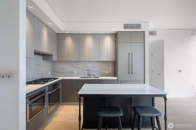 2510 6th Avenue #2603, Seattle, WA 98121 - Photo 8