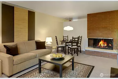 4301 Whitman Avenue N, Seattle, WA 98103 - Photo 12