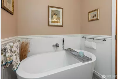 5115 Varco Road NE, Tacoma, WA 98422 - Photo 34