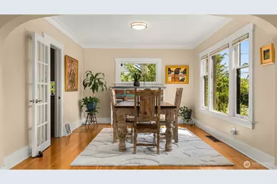10015 68th Avenue S, Seattle, WA 98178 - Photo 10