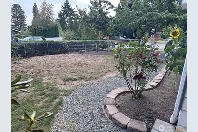 3415 158th Street SW, Lynnwood, WA 98087 - Photo 2