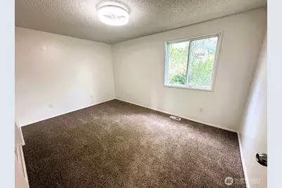 3415 158th Street SW, Lynnwood, WA 98087 - Photo 8